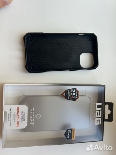 UAG Monarch Pro iPhone 14, 13