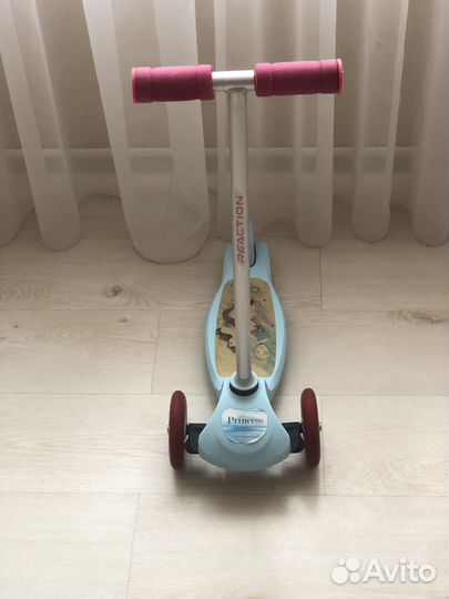 Самокат детский трехколесный