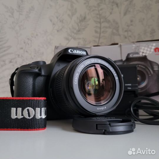 Зеркальный фотоаппарат Canon 4000D Новый