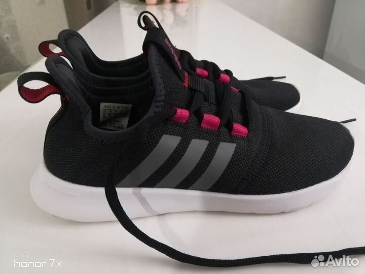 Кроссовки Adidas, оригинал 37.5 р-р