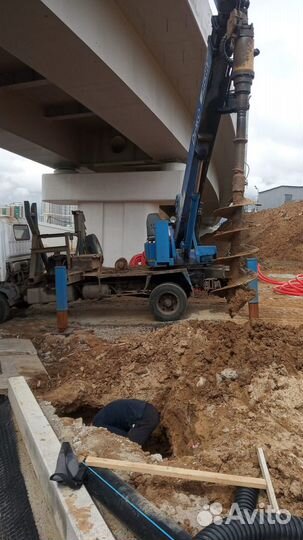 Ямобур аренда, услуги. Монтаж винтовых свай, лэп