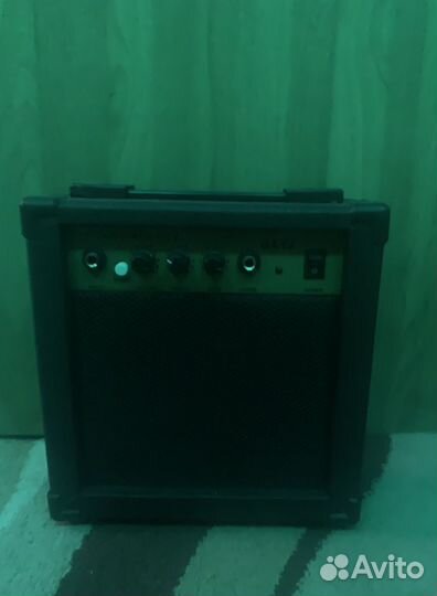 Электрогитара stratocaster