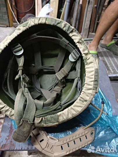 Шлем для верховой езды регулируемый