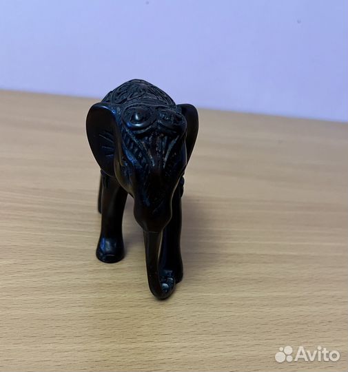Статуэтка Слон
