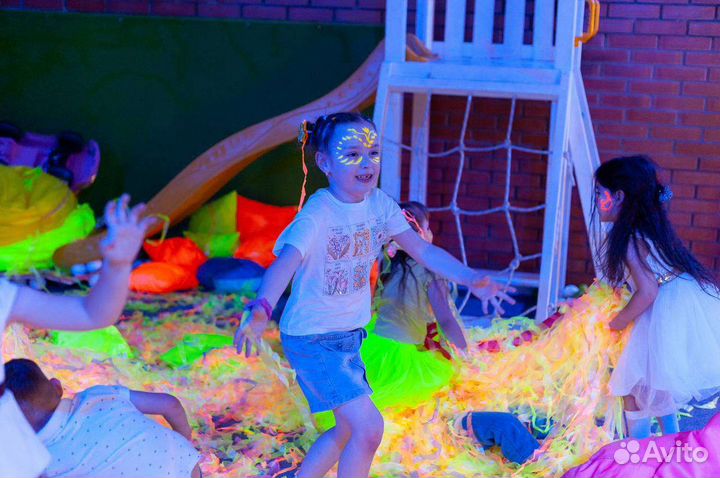 Неоновое шоу/серебряное шоу