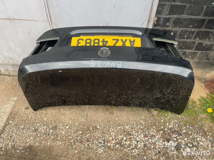 Продам крышку багажника на BMW F10 475 цвет (дорес