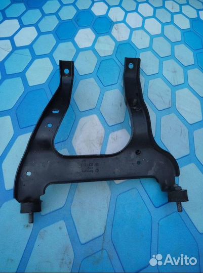 Кронштейн 06F129723B