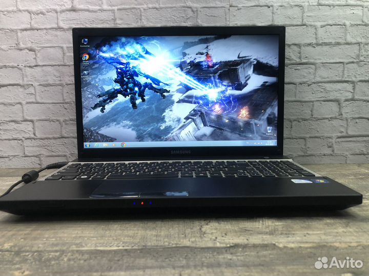 Игровой ноутбук Samsung Intel/12Gb/2 Видеокарты