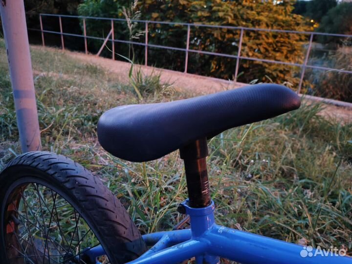 Трюковой велосипед bmx