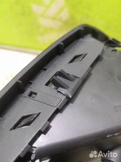 Дефлектор воздушный Рено Меган 2