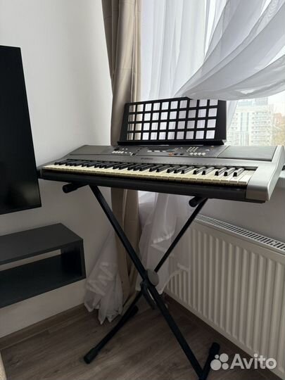 Синтезатор yamaha psr r300