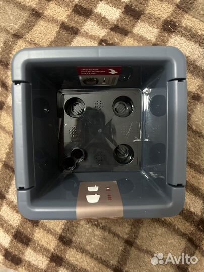 Кашпо с автополивом lnGreen