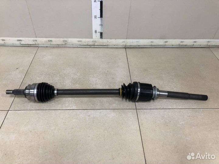 Привод правый передний Mitsubishi Outlander