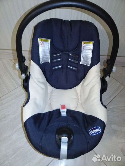 Chicco детское кресло переноска для младенцев