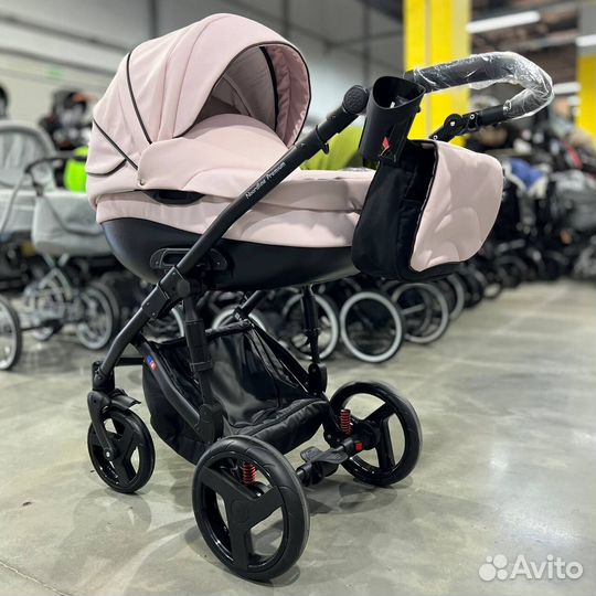 Коляска для новорожденных