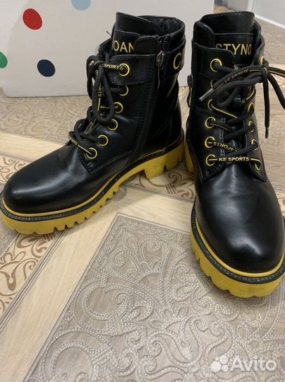 Ботинки демисезонные для девочки 34 размер