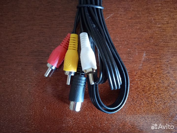 Кабель с 3.rca к Sega - 1.8 метра