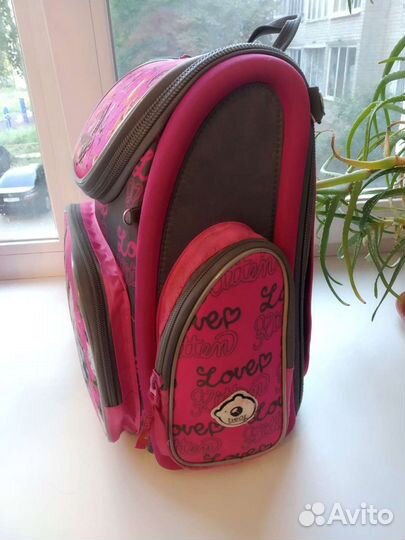 Школьный рюкзак для девочки