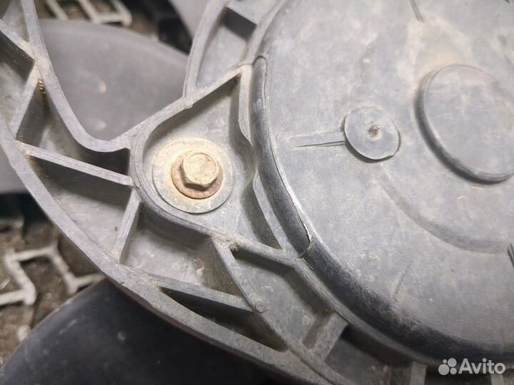 Вентилятор радиатора Ford Transit, 2009