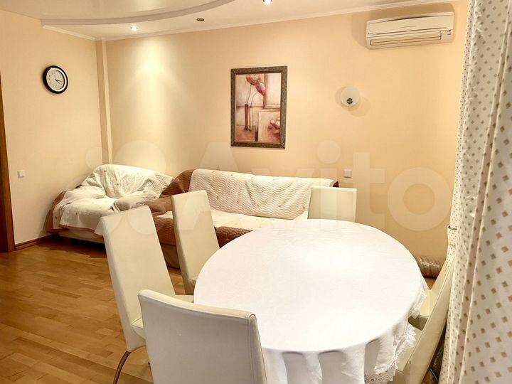 3-к. квартира, 100 м², 10/12 эт.