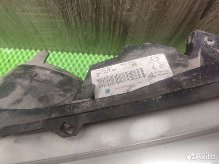 Фара левая Peugeot 408 рестайлинг