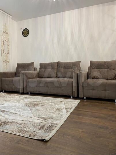 2-к. квартира, 42 м², 8/17 эт.