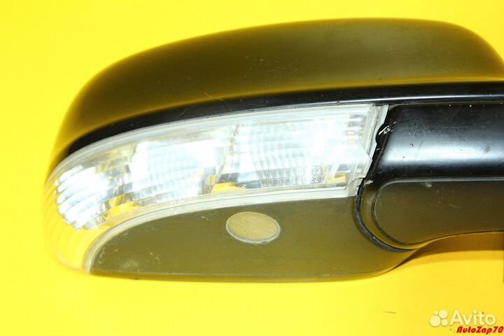 VW Phaeton Зеркало правое