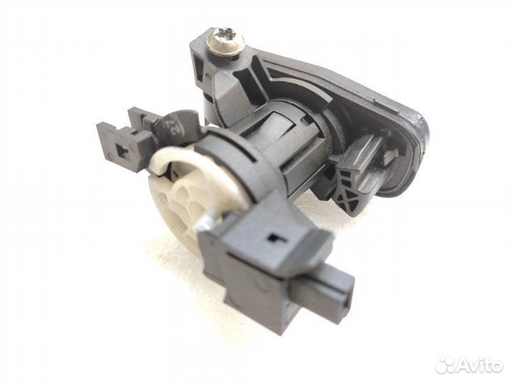 Замок багажника Mercedes-Benz Cls-Class W218 3.5