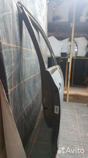 Дверь передняя правая - Opel Zafira C