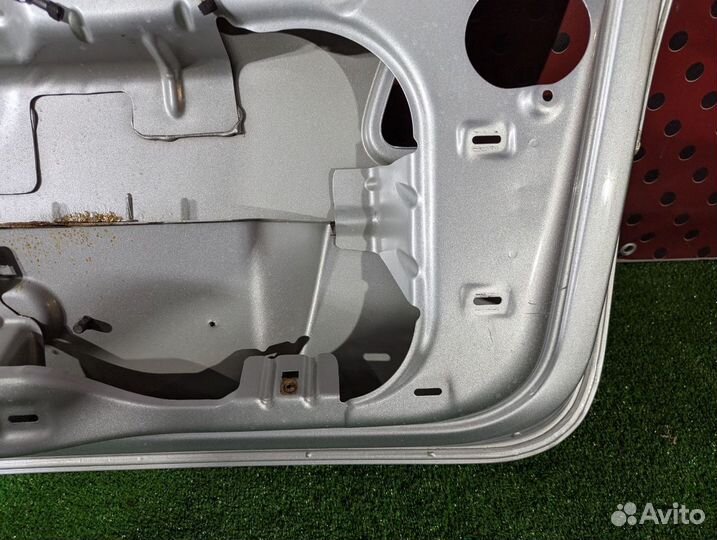 Крышка багажника (дверь 3-5) Volkswagen Passat B6 2005