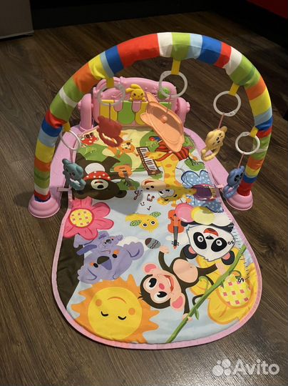 Развивающий коврик с пианино