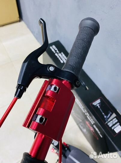 Самокат City Scooter Disk с ручным тормозом