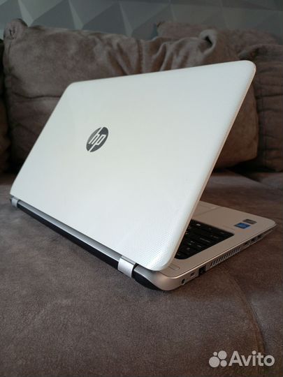 Ноутбук hp pavilion 15 white