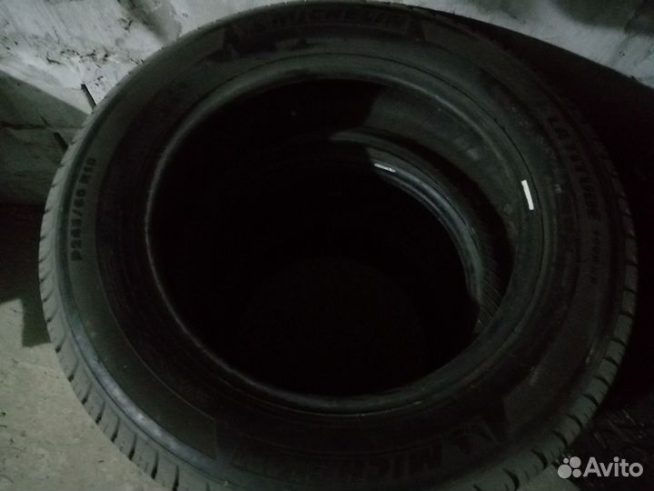 Michelin 4X4 A/T 245/60 R18