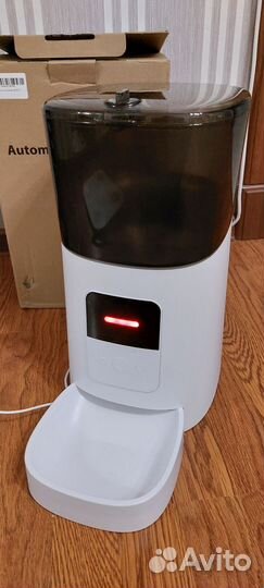 Автоматическая кормушка для кошек SB PET 5