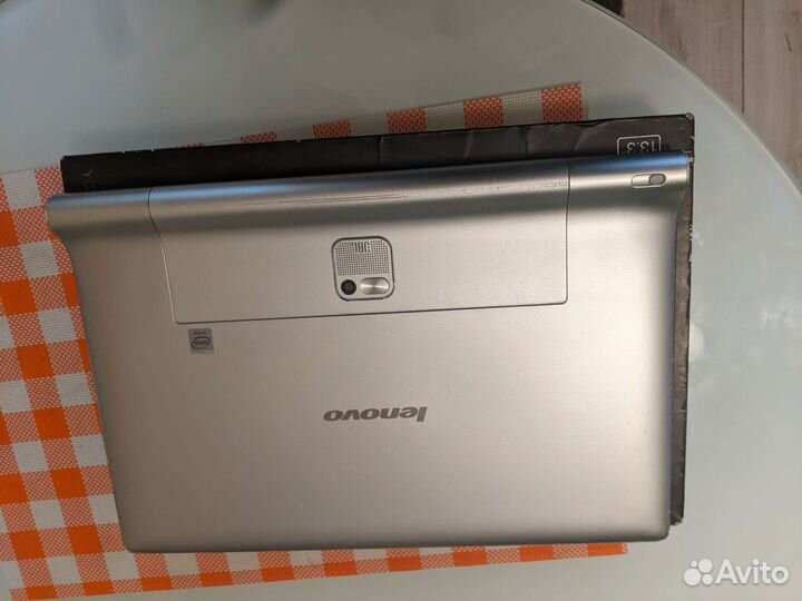 Lenovo yoga tablet 2 pro