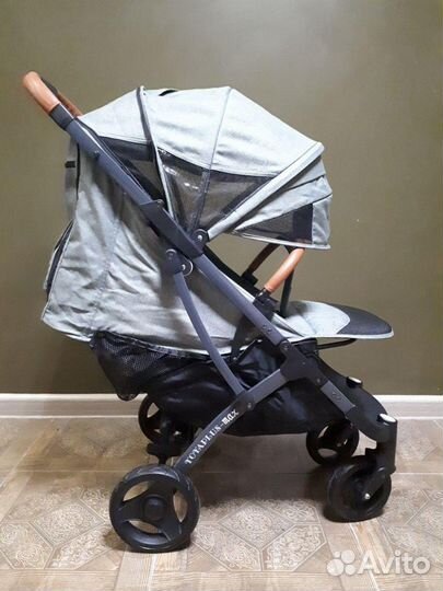 Коляска прогулочная Уоуа Dearest 2022 серая