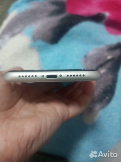 iPhone Xr, 128 ГБ