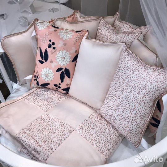 Бортики в кроватку