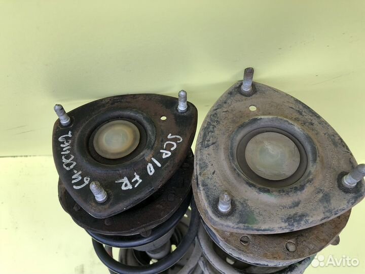 Опора стойки Toyota Vitz SCP10