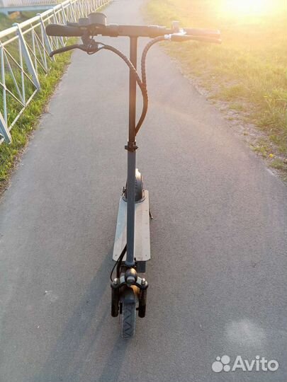 Электросамокат hoverbot