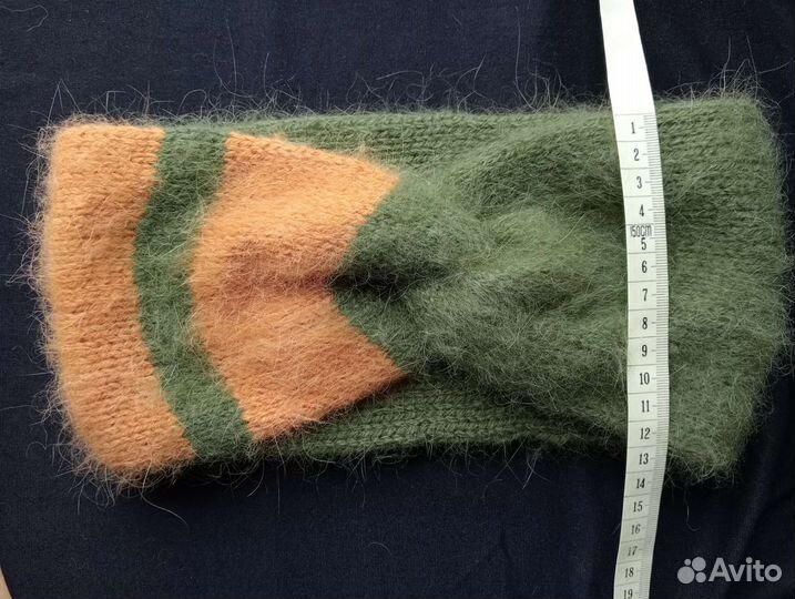 Повязка на голову вязаная