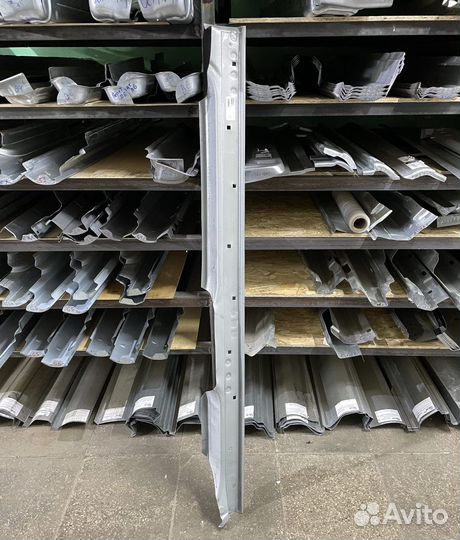 Порог правый Honda HR-V 1998-2006 (Polcar)