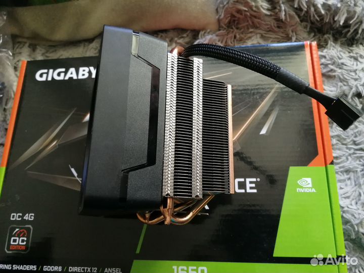 Кулер для процессора AMD Wraith Prism AM4