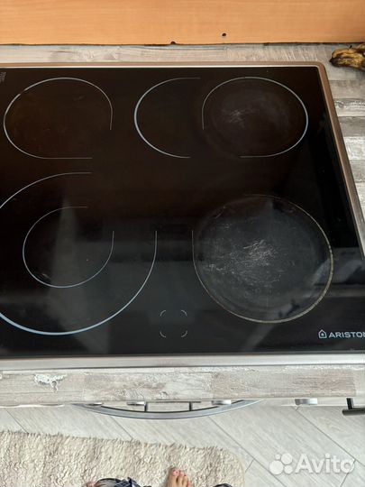 Духовой шкаф с варочной панелью