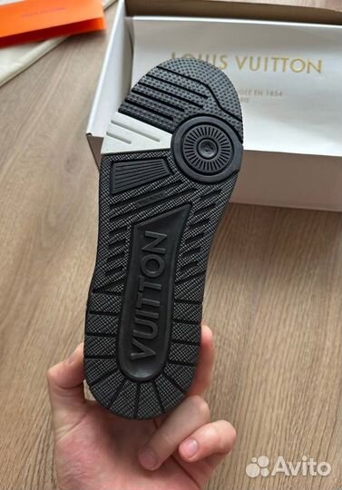 Кроссовки Louis Vuitton Black