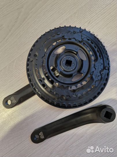 Система шатунов shimano 48/38/28 175 мм квадрат