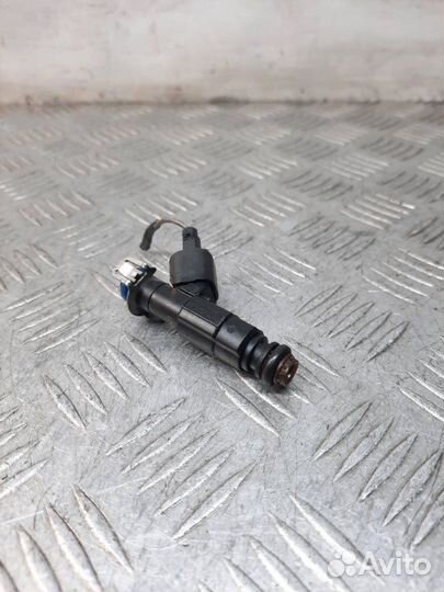 Форсунка Ford Mondeo 2.0 aoba 2007