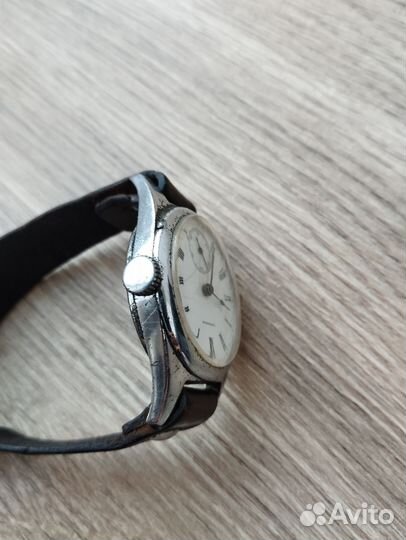 Часы наручные