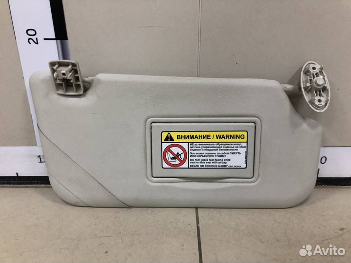 Козырек солнцезащитный внутри Ford Focus 3 2011